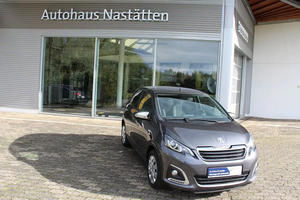 Photo 1 : Peugeot 108 2021 Petrol