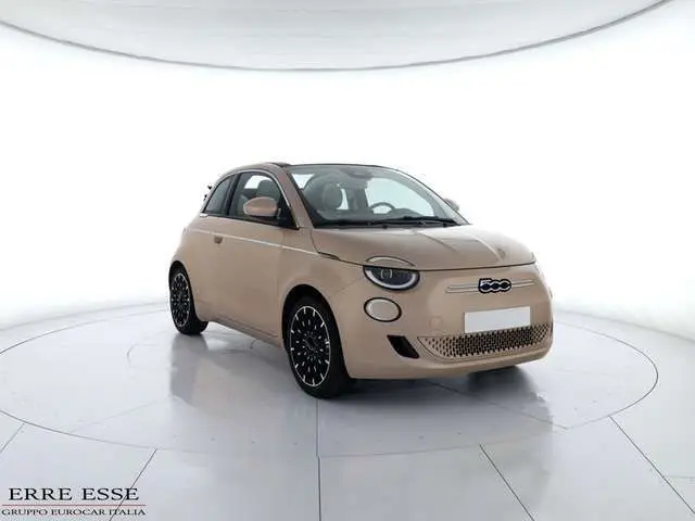 Photo 1 : Fiat 500 2023 Non renseigné