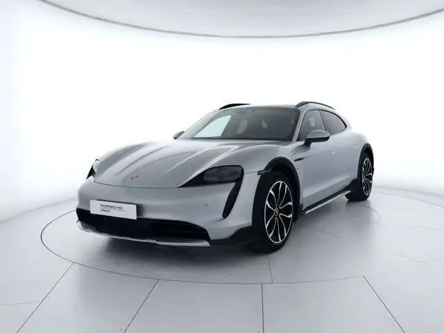 Photo 1 : Porsche Taycan 2023 Non renseigné