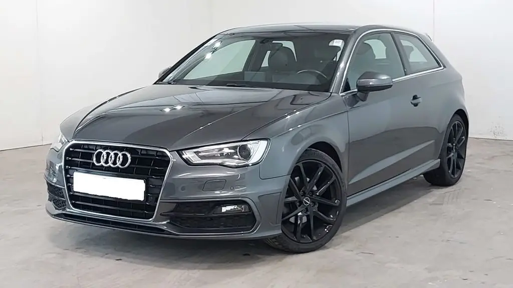 Photo 1 : Audi A3 2016 Petrol