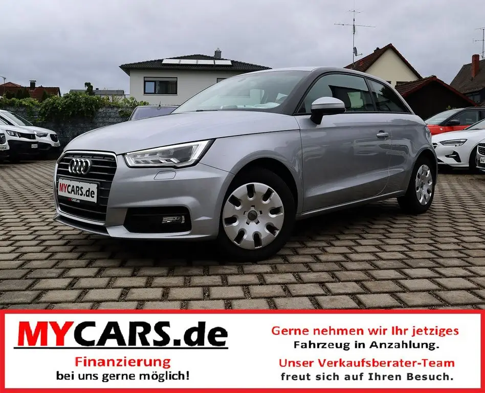 Photo 1 : Audi A1 2015 Petrol