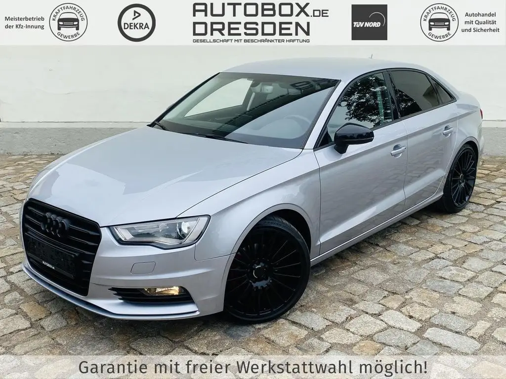 Photo 1 : Audi A3 2015 Petrol