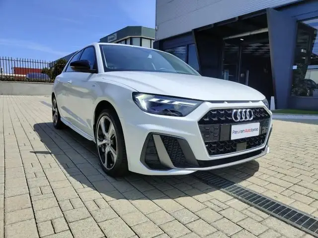 Photo 1 : Audi A1 2023 Petrol