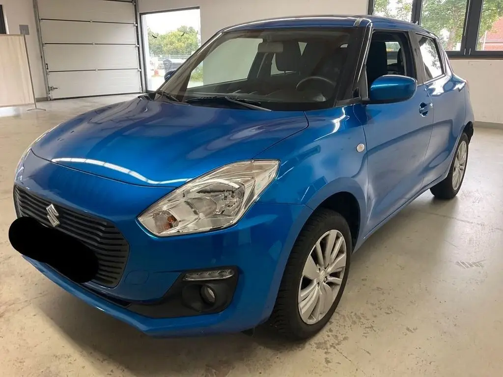 Photo 1 : Suzuki Swift 2018 Essence