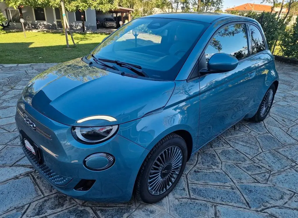 Photo 1 : Fiat 500 2021 Non renseigné