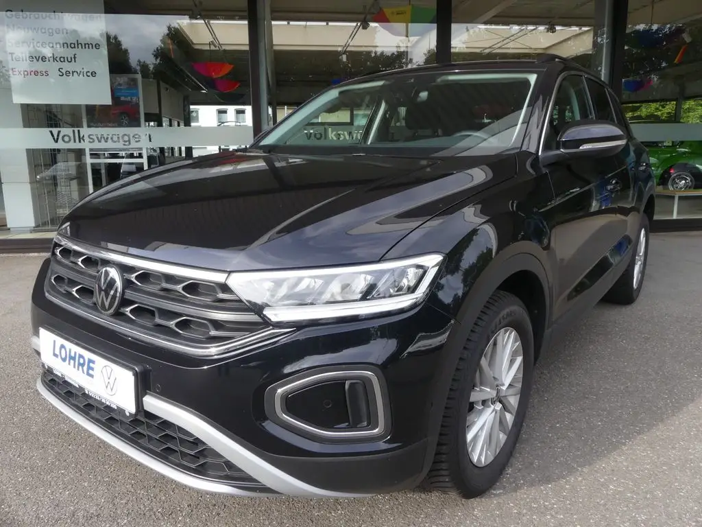 Photo 1 : Volkswagen T-roc 2023 Petrol