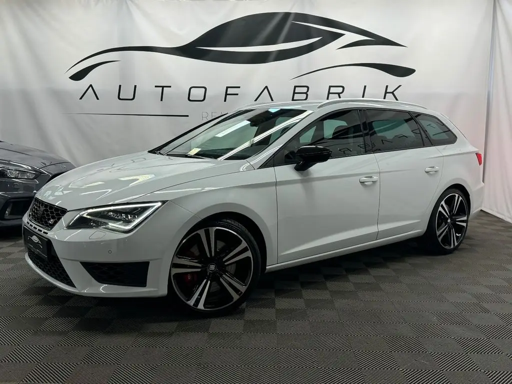 Photo 1 : Seat Leon 2015 Petrol