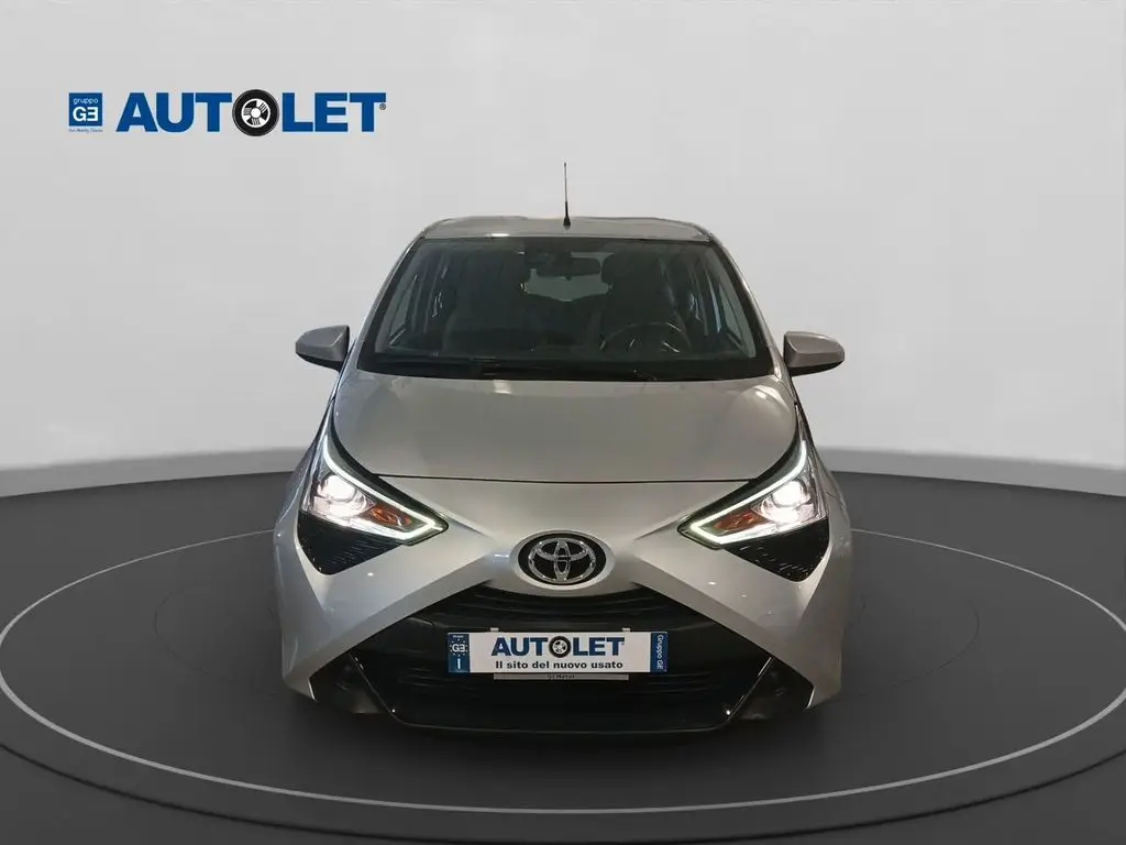 Photo 1 : Toyota Aygo X 2020 Petrol