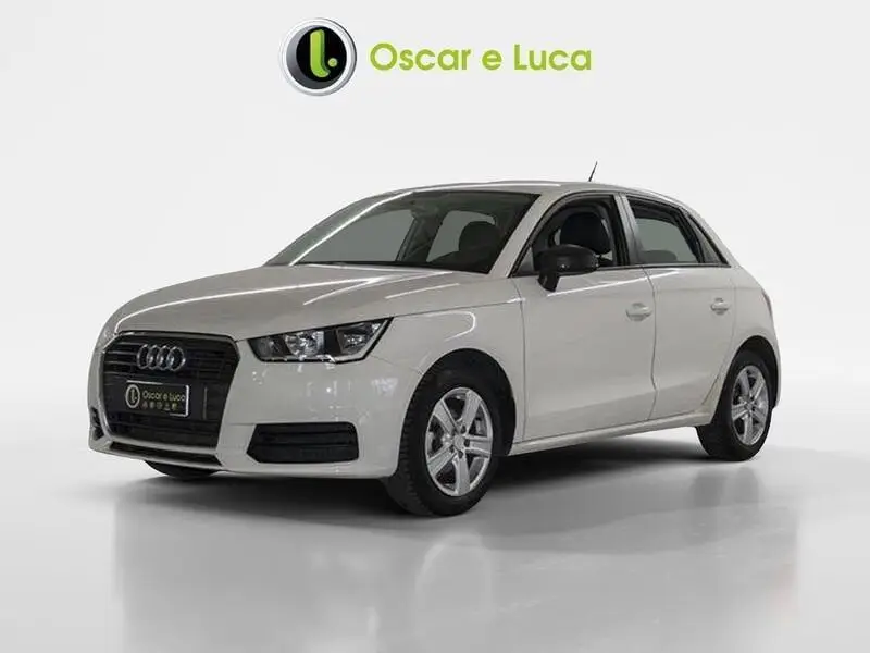 Photo 1 : Audi A1 2015 Petrol