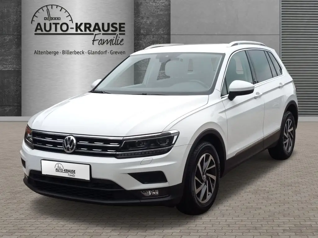 Photo 1 : Volkswagen Tiguan 2018 Essence