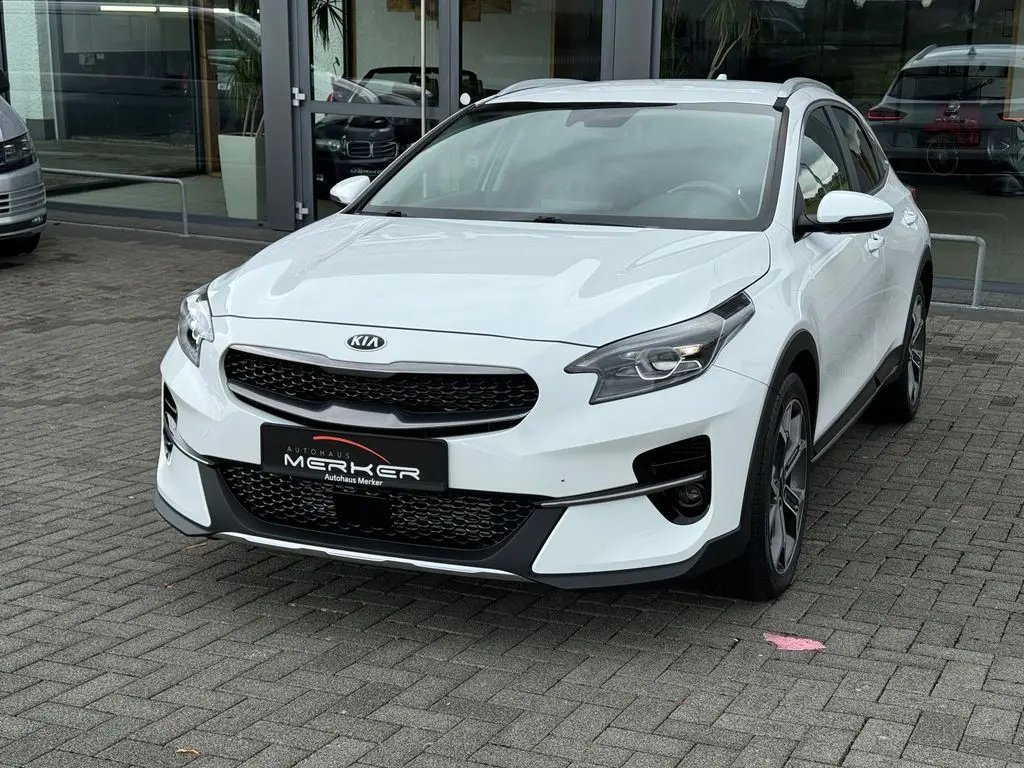 Photo 1 : Kia Xceed 2020 Petrol