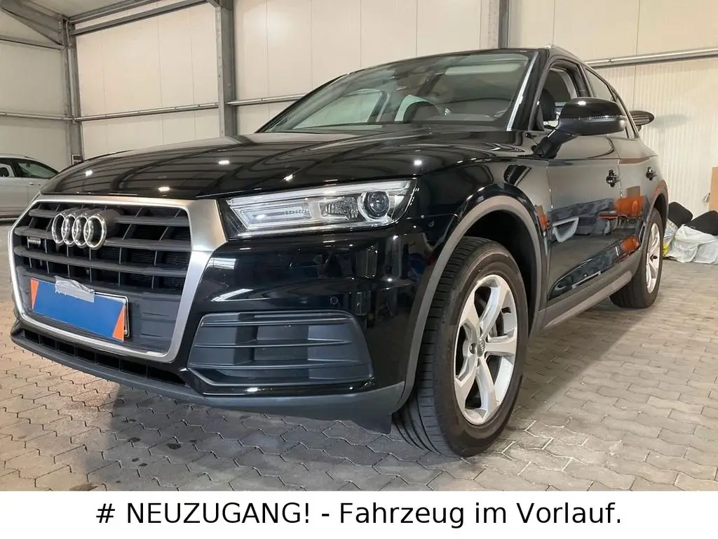 Photo 1 : Audi Q5 2019 Diesel