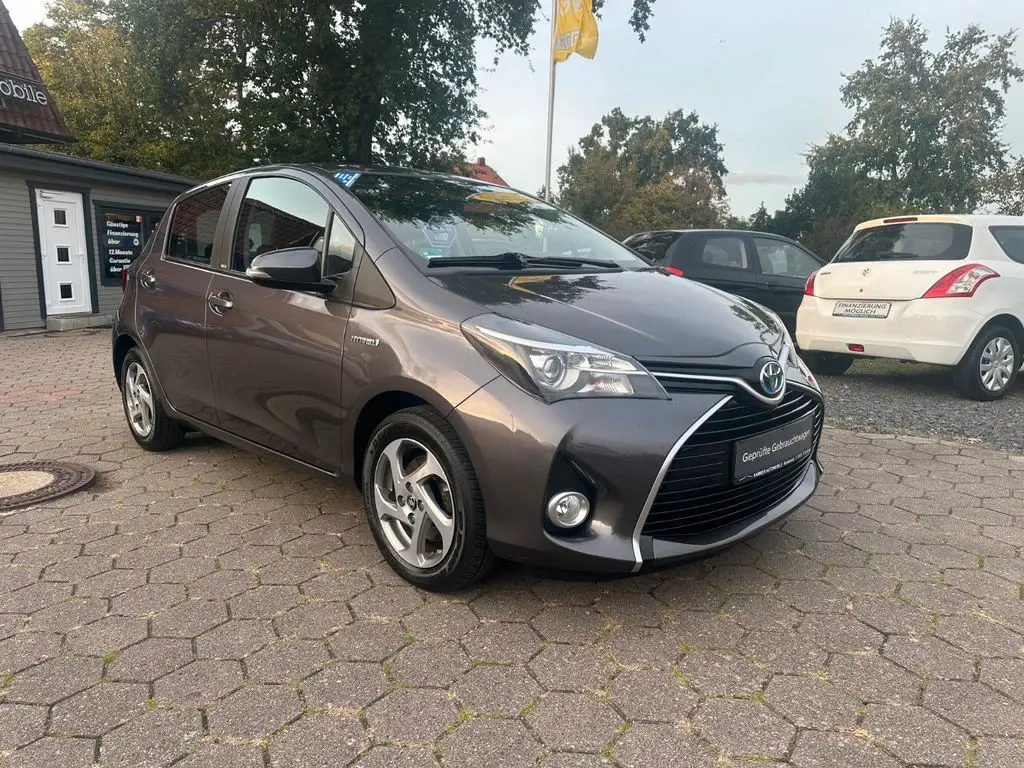 Photo 1 : Toyota Yaris 2017 Hybride