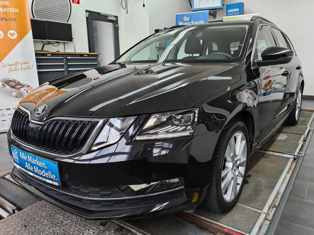 Photo 1 : Skoda Octavia 2020 Essence