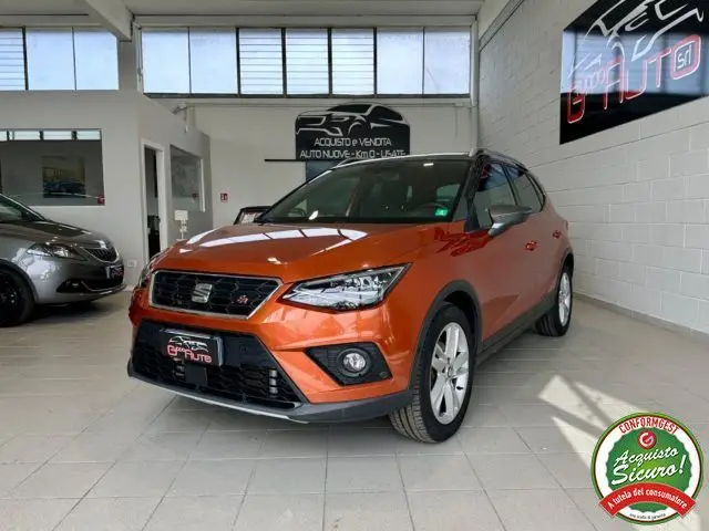 Photo 1 : Seat Arona 2018 Petrol