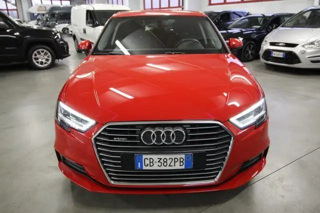 Photo 1 : Audi A3 2020 Hybrid