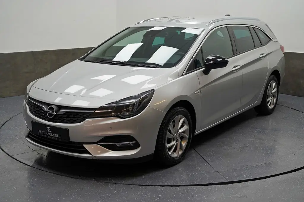 Photo 1 : Opel Astra 2021 Diesel