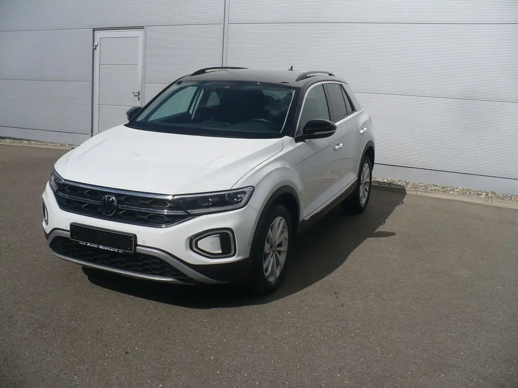 Photo 1 : Volkswagen T-roc 2022 Petrol