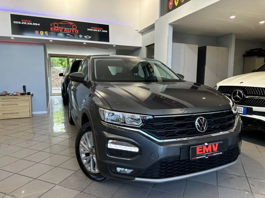 Photo 1 : Volkswagen T-roc 2021 Diesel