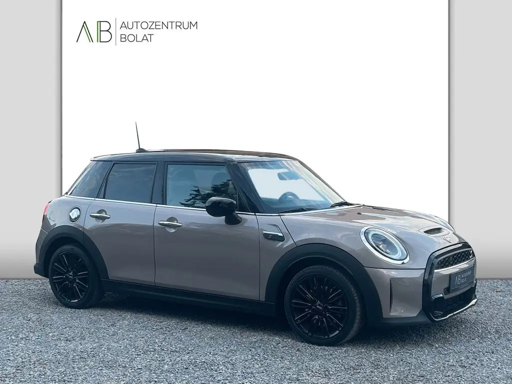 Photo 1 : Mini Cooper 2022 Petrol