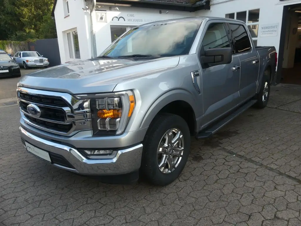 Photo 1 : Ford F150 2021 Essence