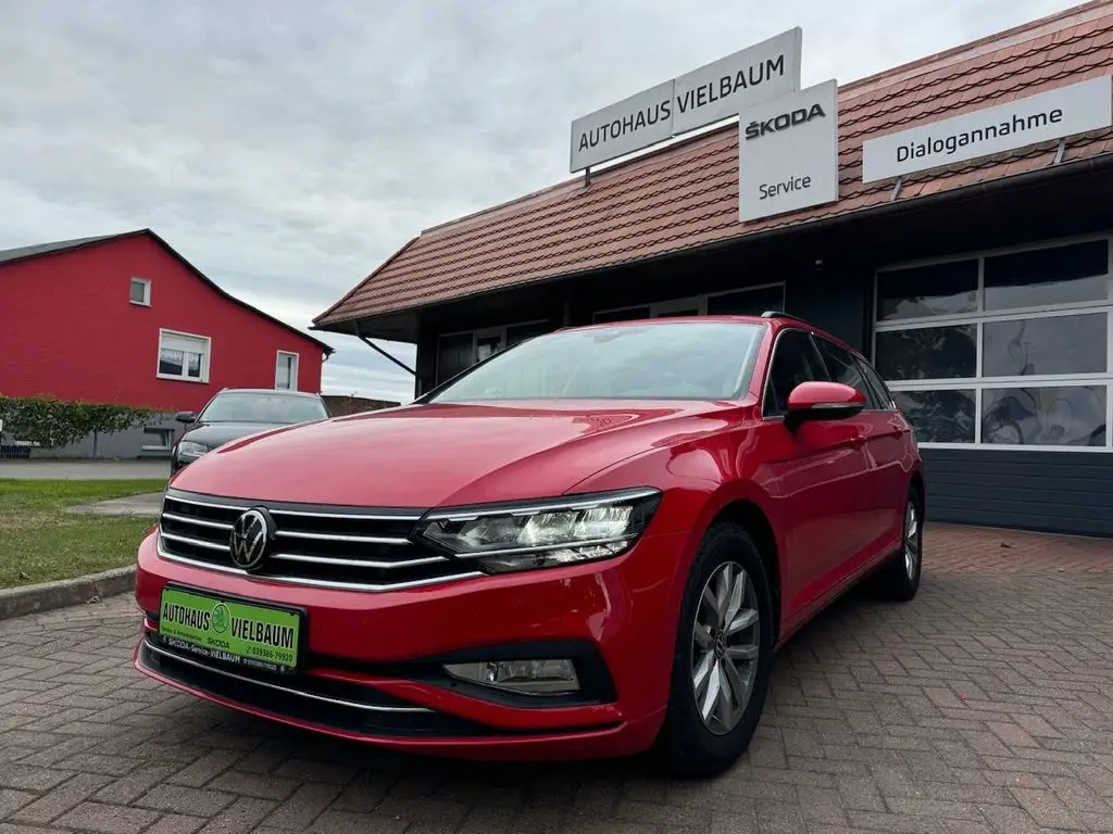 Photo 1 : Volkswagen Passat 2021 Diesel