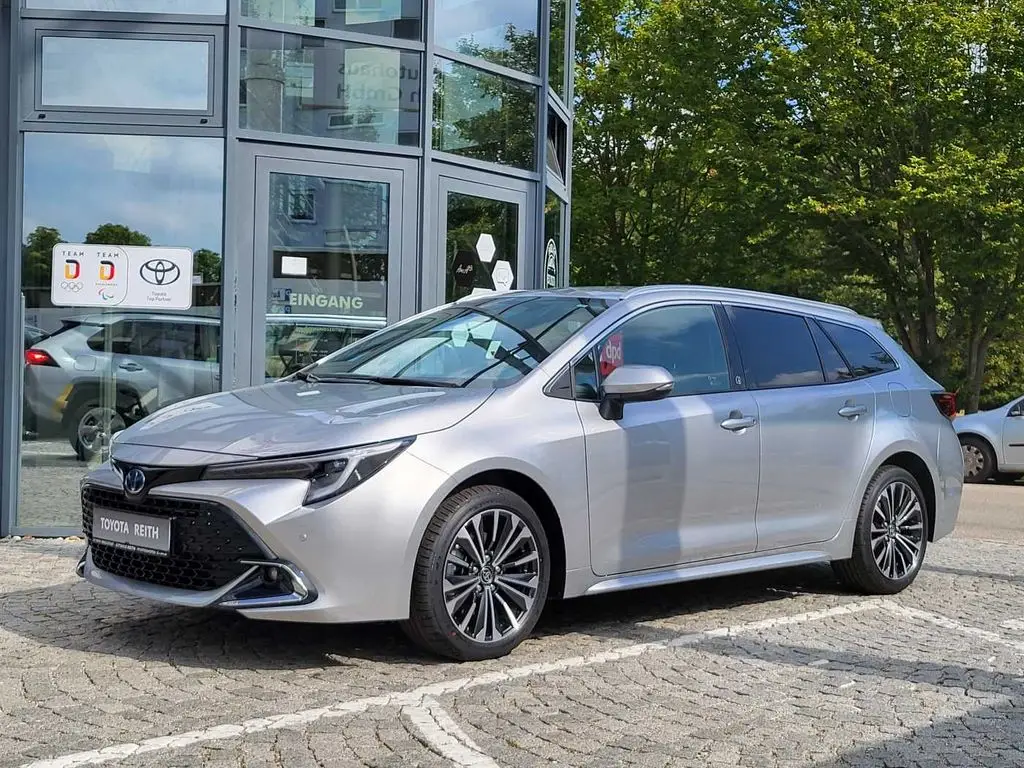 Photo 1 : Toyota Corolla 2024 Hybrid