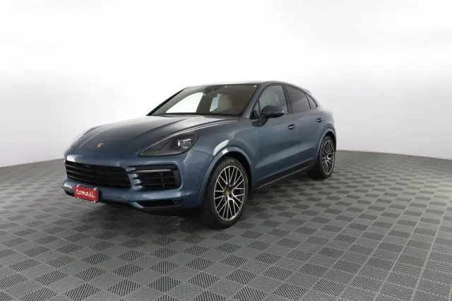 Photo 1 : Porsche Cayenne 2019 Essence