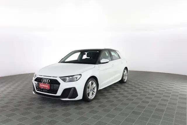 Photo 1 : Audi A1 2022 Essence