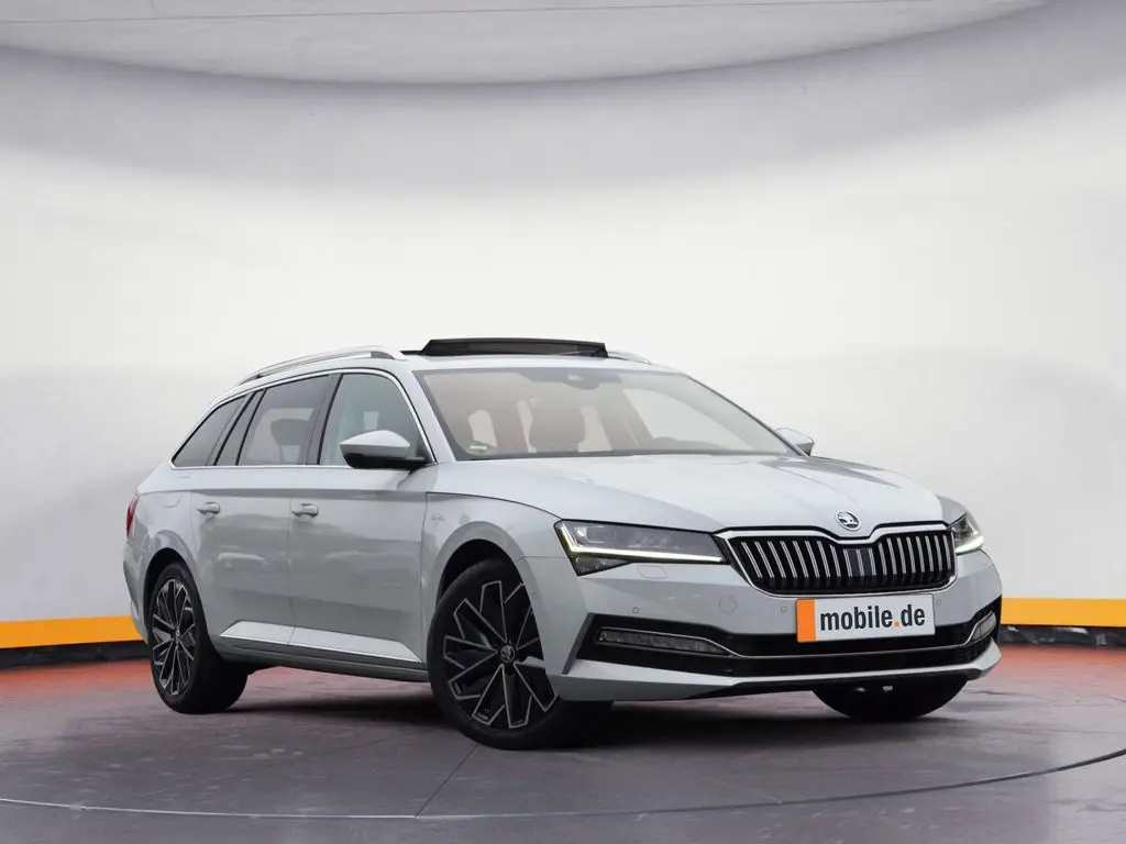 Photo 1 : Skoda Superb 2022 Diesel