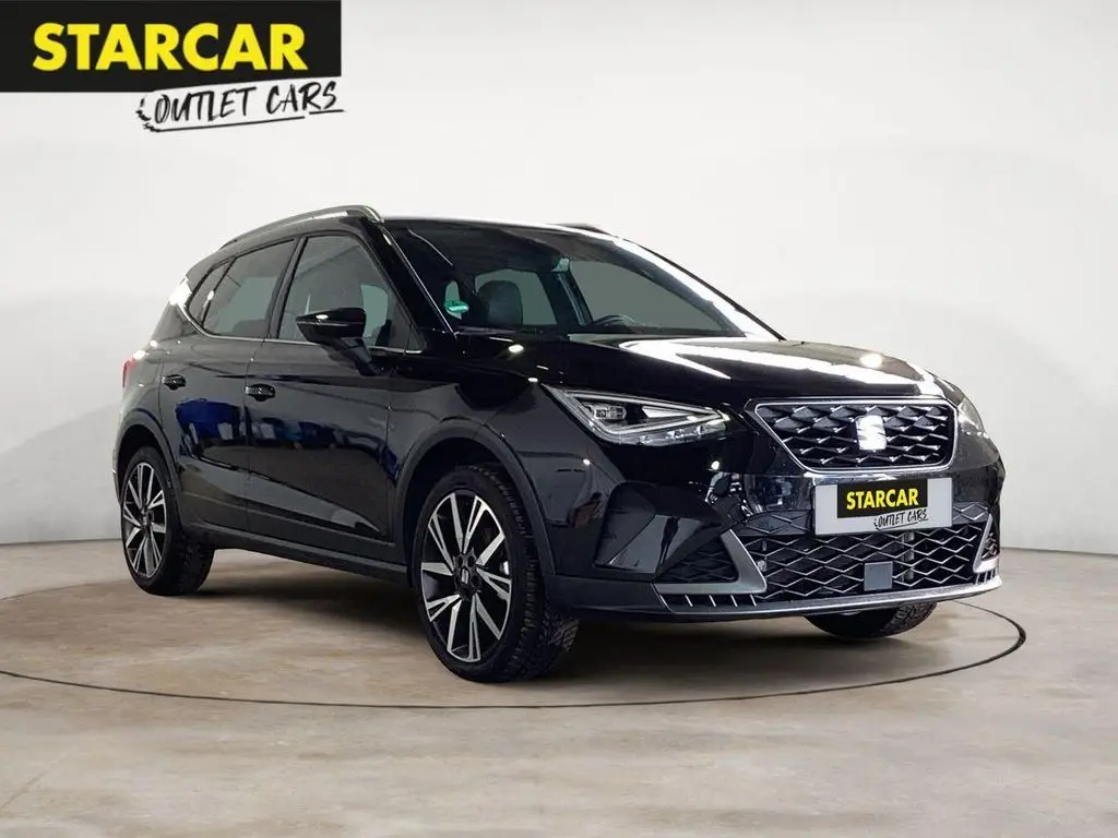 Photo 1 : Seat Arona 2023 Petrol