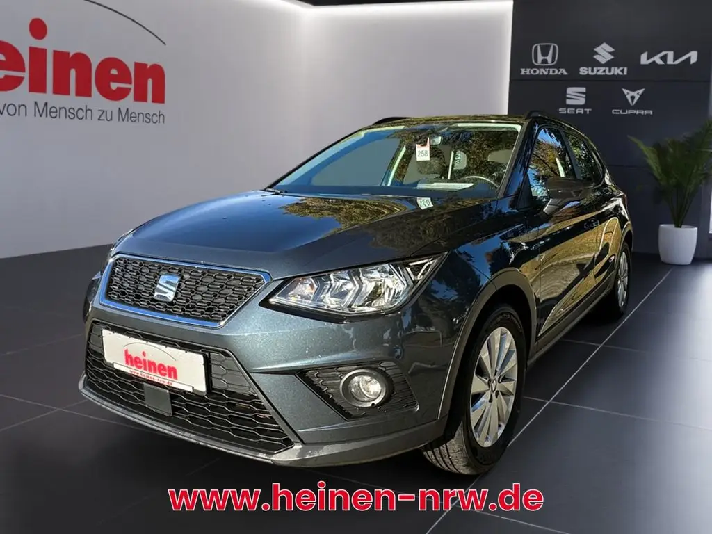 Photo 1 : Seat Arona 2020 Petrol