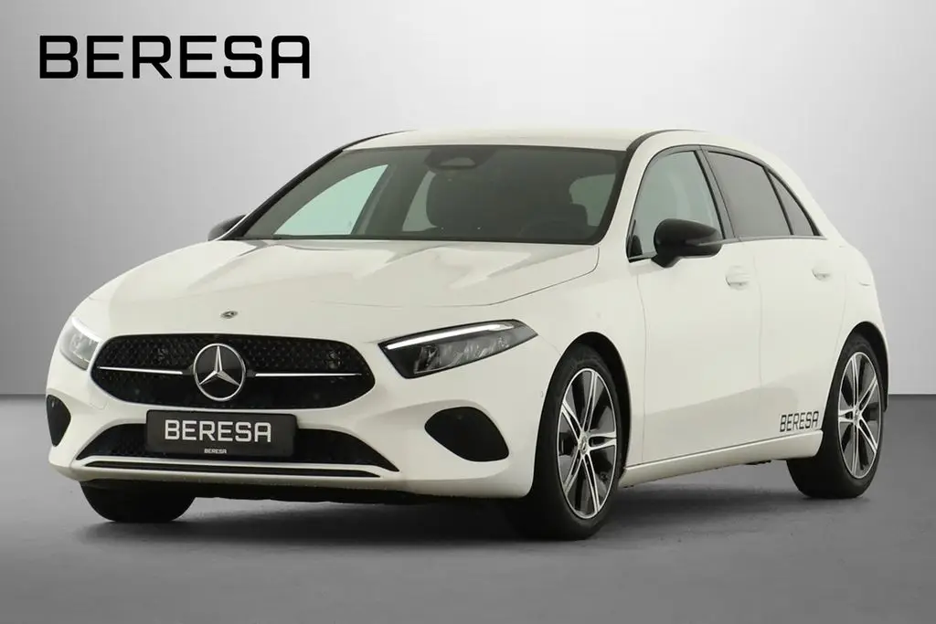 Photo 1 : Mercedes-benz Classe A 2024 Petrol