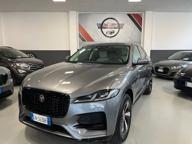 Photo 1 : Jaguar F-pace 2023 Hybride