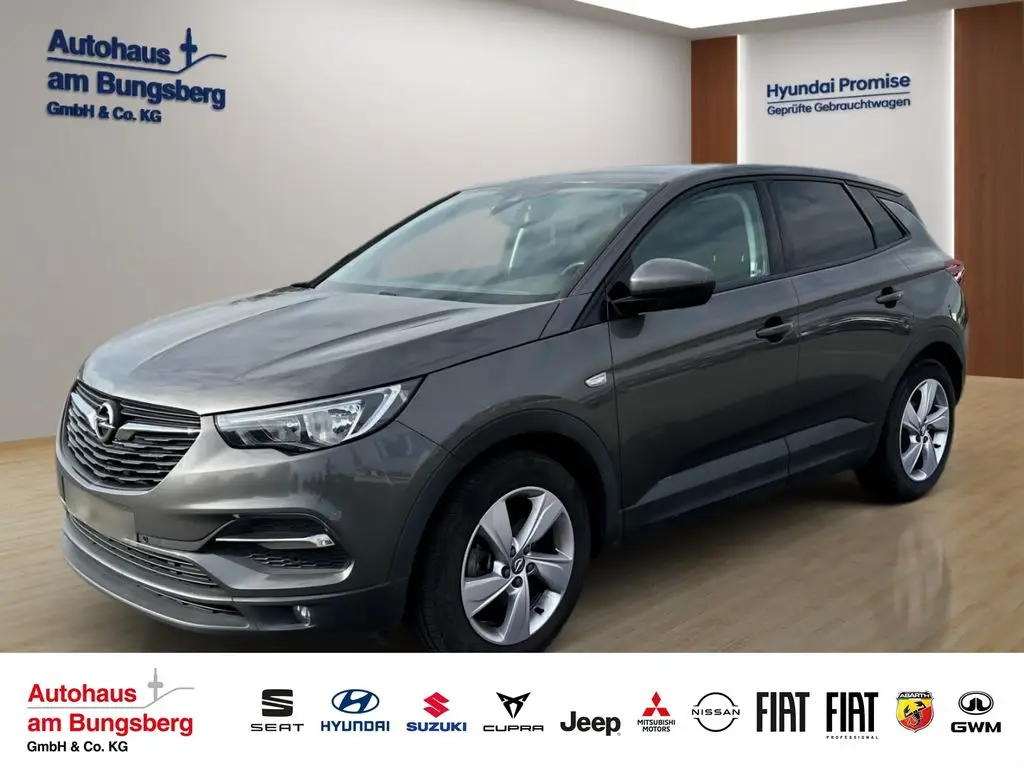 Photo 1 : Opel Grandland 2018 Essence