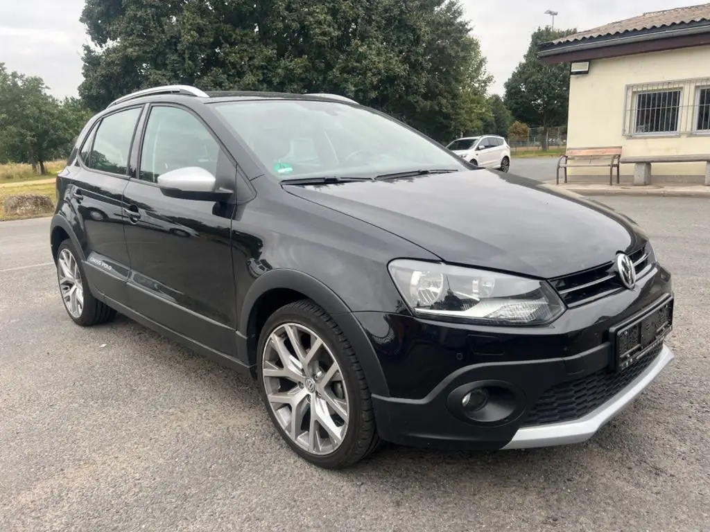 Photo 1 : Volkswagen Polo 2017 Petrol