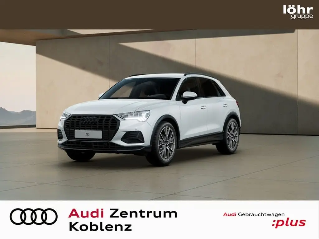 Photo 1 : Audi Q3 2024 Essence