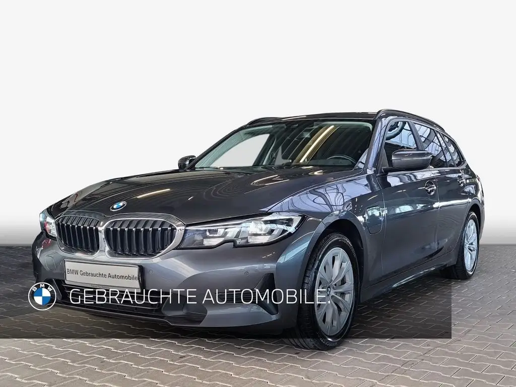 Photo 1 : Bmw Serie 3 2021 Hybrid