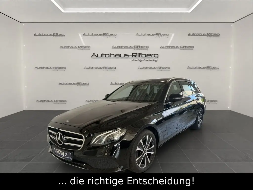 Photo 1 : Mercedes-benz Classe E 2020 Hybrid