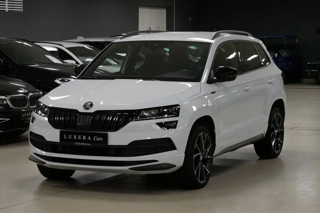 Photo 1 : Skoda Karoq 2020 Petrol