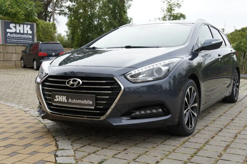 Photo 1 : Hyundai I40 2018 Petrol