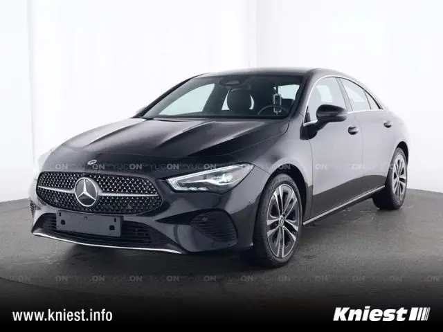 Photo 1 : Mercedes-benz Classe Cla 2023 Petrol