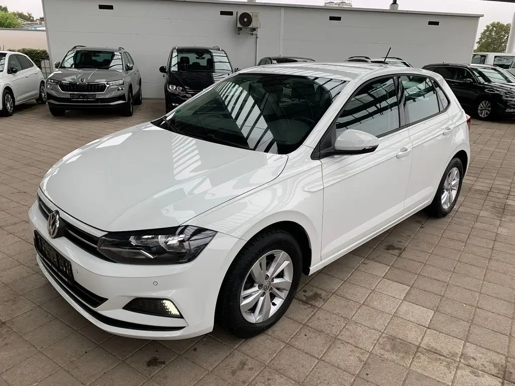 Photo 1 : Volkswagen Polo 2018 Petrol