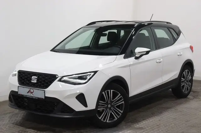 Photo 1 : Seat Arona 2022 Petrol