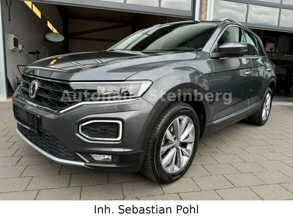 Photo 1 : Volkswagen T-roc 2019 Essence