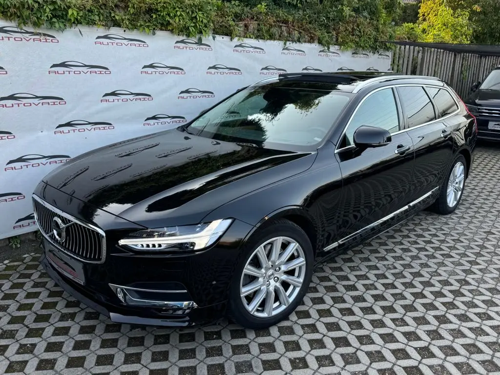 Photo 1 : Volvo V90 2020 Diesel