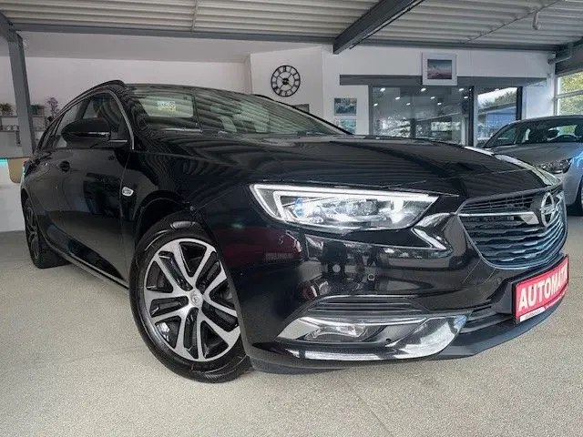 Photo 1 : Opel Insignia 2020 Essence