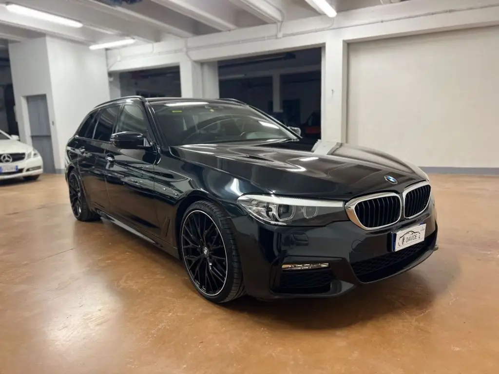 Photo 1 : Bmw Serie 5 2018 Diesel