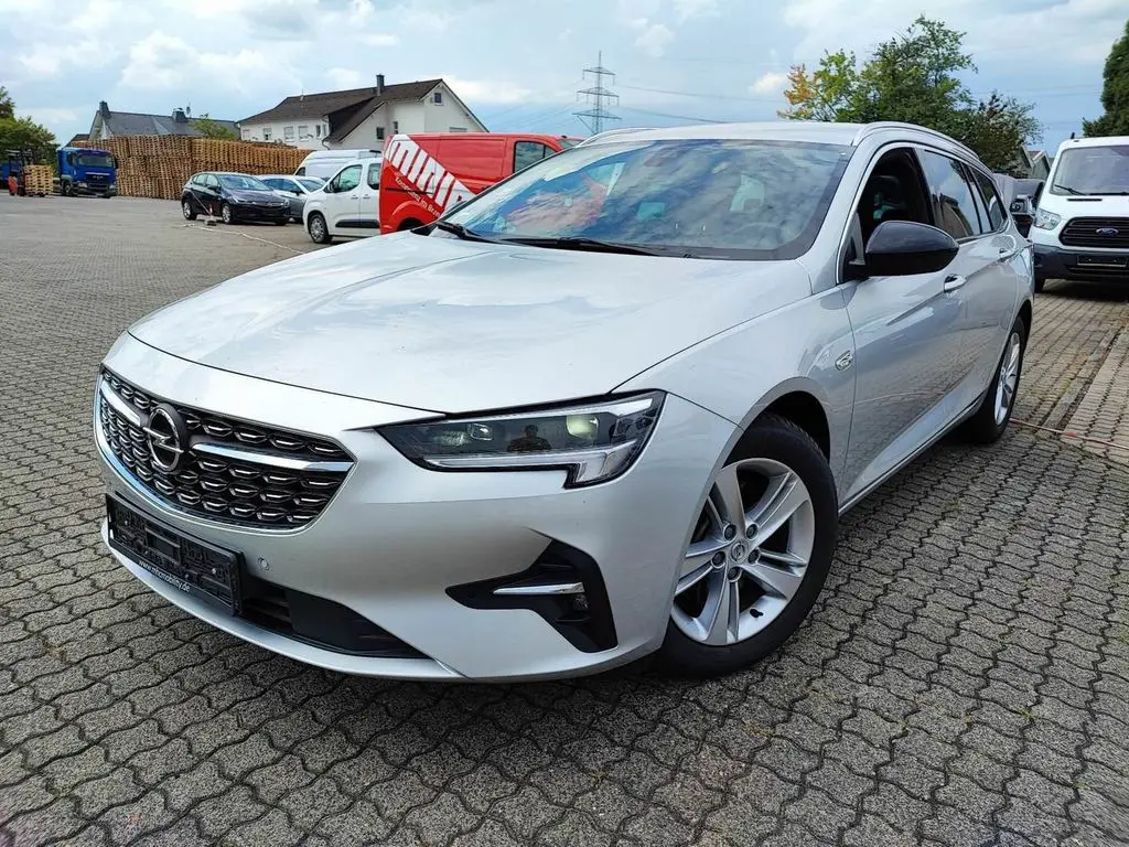 Photo 1 : Opel Insignia 2023 Diesel