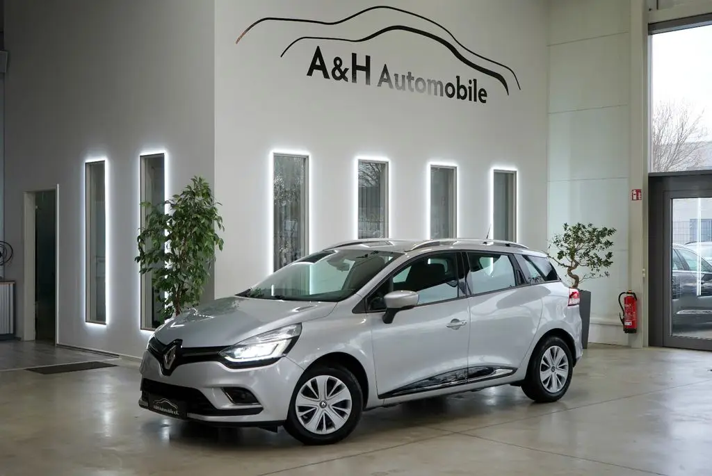 Photo 1 : Renault Clio 2018 Diesel